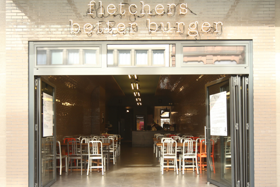 morgen-projects-fletchers-restaurant-bahnhofsviertel-1